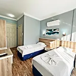 Opalin Hotel
